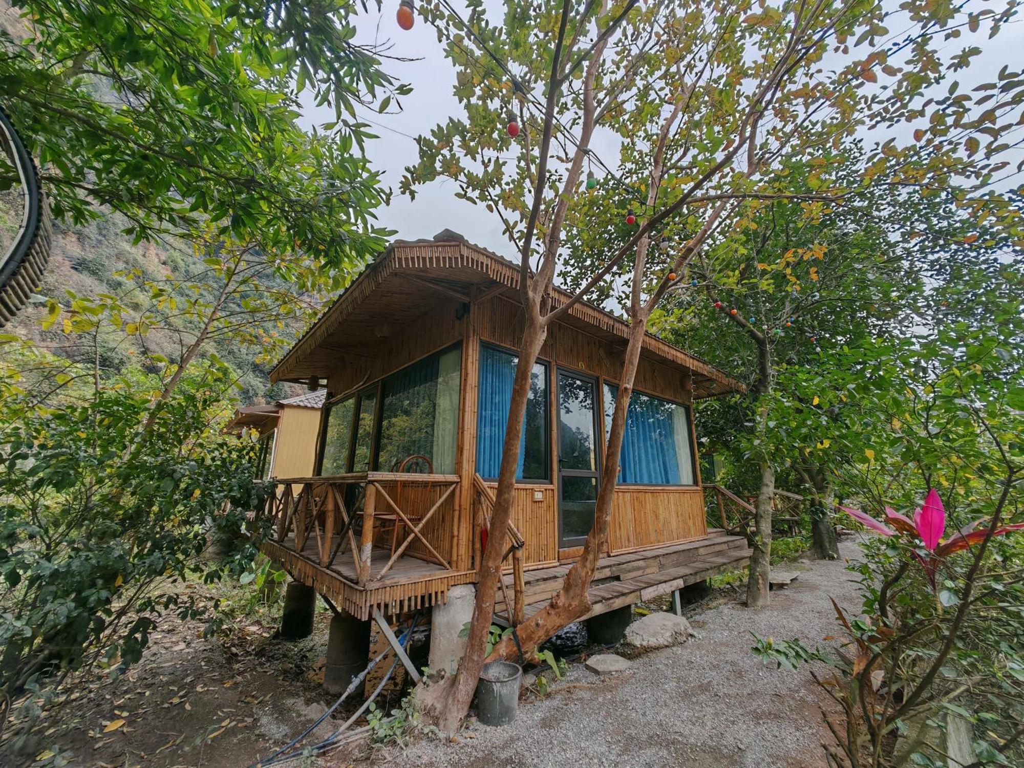 Green Valley Homestay - Thung Lung Xanh Nguyen Ngoai Esterno foto