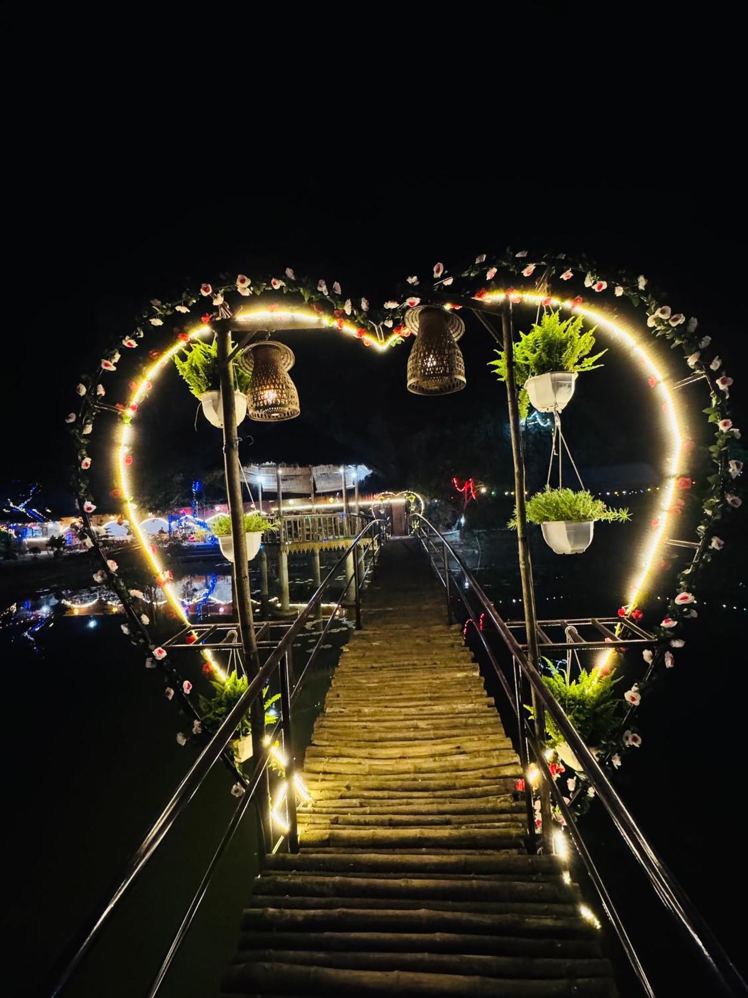 Green Valley Homestay - Thung Lung Xanh Nguyen Ngoai Esterno foto